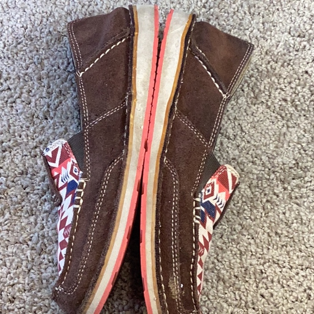 Ariat Aztec Cruisers - Picture 3 of 6